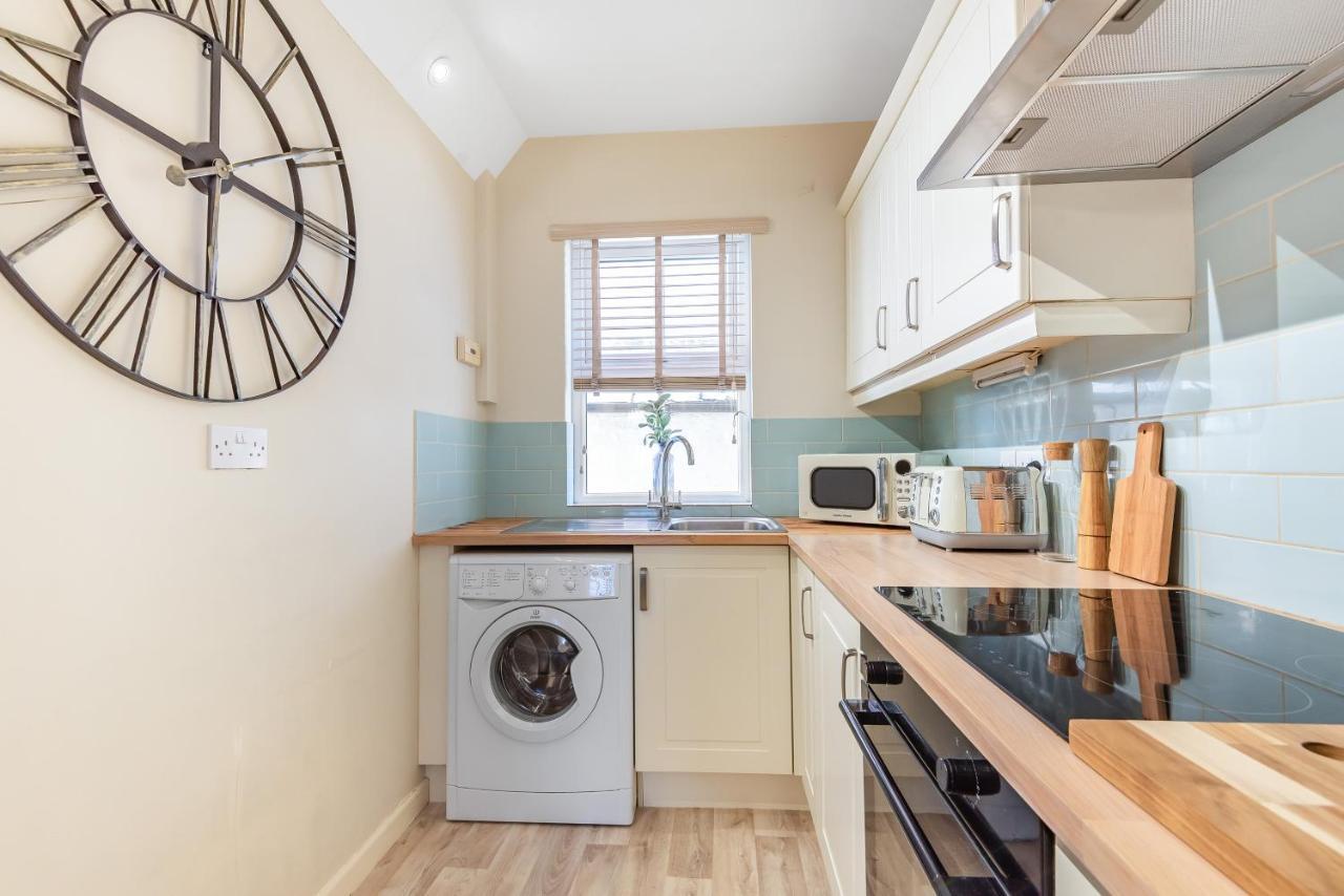 Chester City Centre Cottage, Sleeps 6 With Free Parking エクステリア 写真